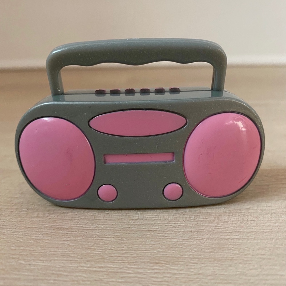 Doll Radio